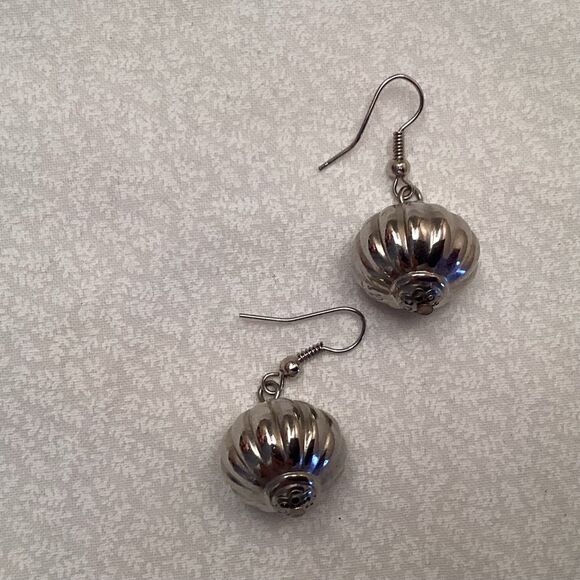 Silvertone Ribbed Ball Pierced Earrings - Picture 3 of 4